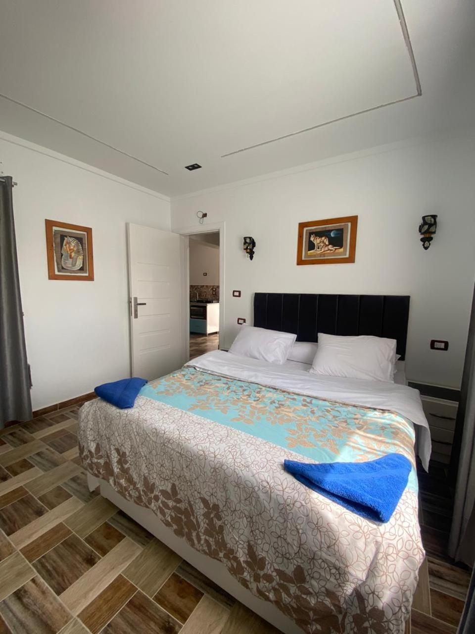 Villa Golden Life Apartments, New Property With Pool Access Luxor Exterior photo