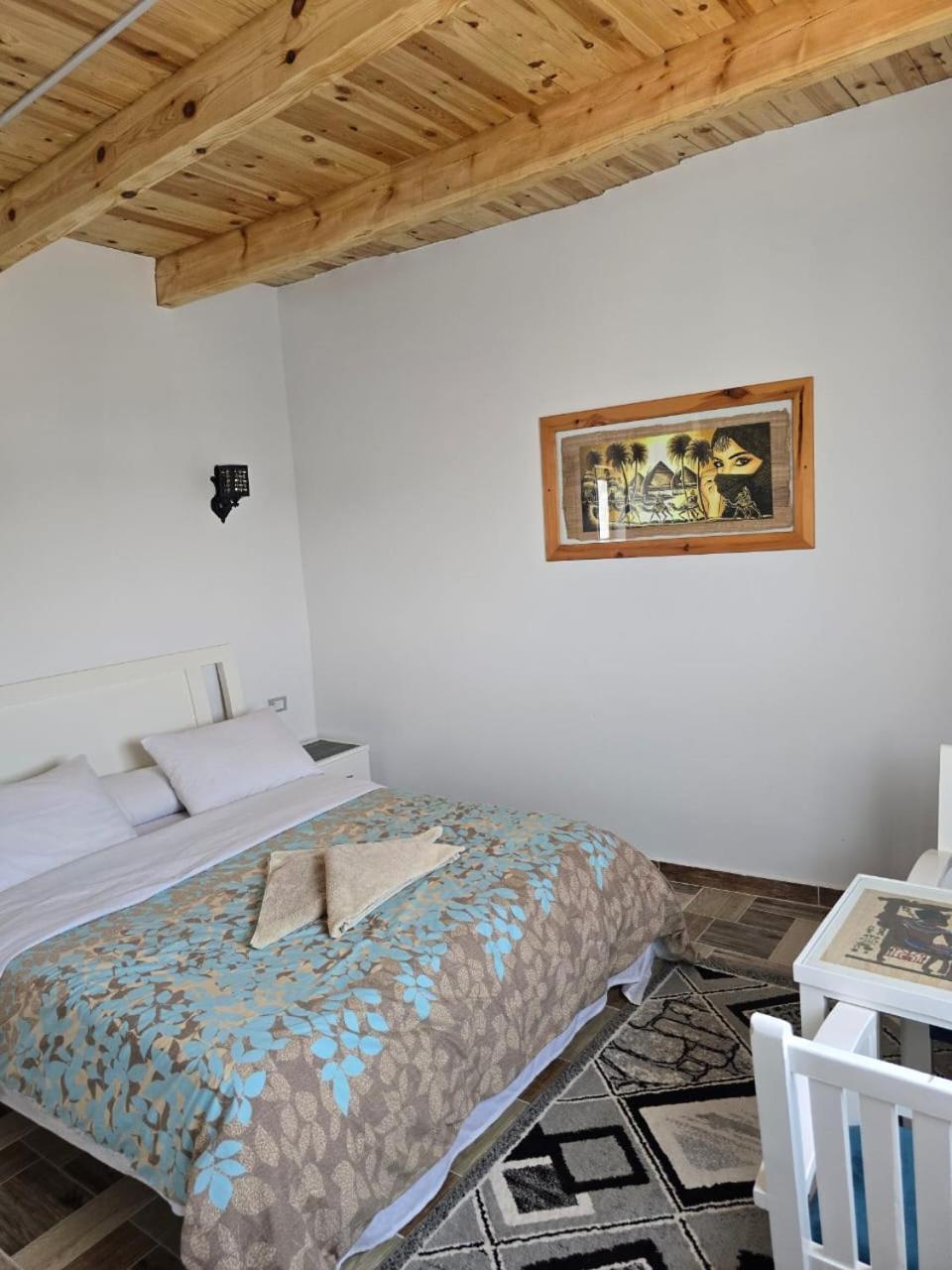 Villa Golden Life Apartments, New Property With Pool Access Luxor Room photo